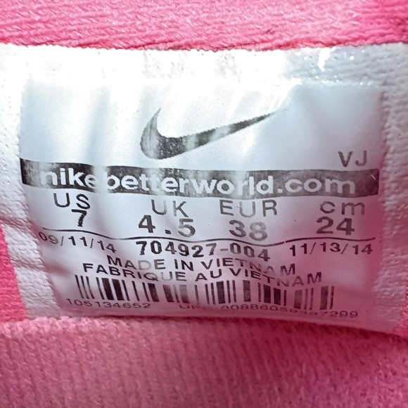 Nike Roshe One Pink Black Womens US Size 7 EUR 38 704927-004 Running Shoes - Picture 9 of 9